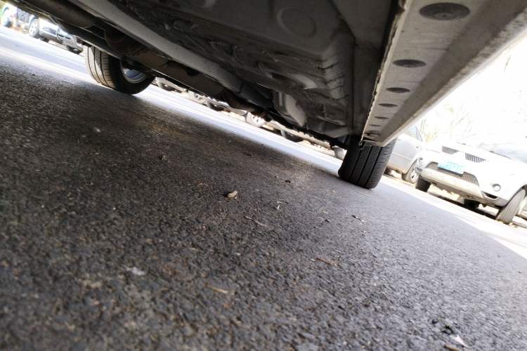 Used Toyota YARiS L Zhi Xuan 2014 1.5G Manual Xuan Dong Edition Chassis Rear Right