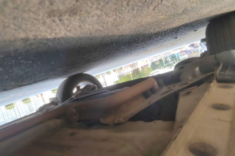Used Toyota YARiS L Zhi Xuan 2014 1.5G Manual Xuan Dong Edition Chassis Rear Right