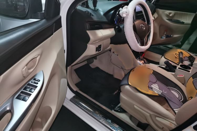 Used Toyota YARiS L Zhi Xuan 2014 1.5G Automatic Xuan Dong Edition Driver Seat