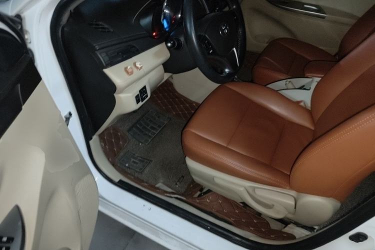 Used Toyota YARiS L Zhi Xuan 2014 1.5G Automatic Xuan Dong Edition Driver Seat