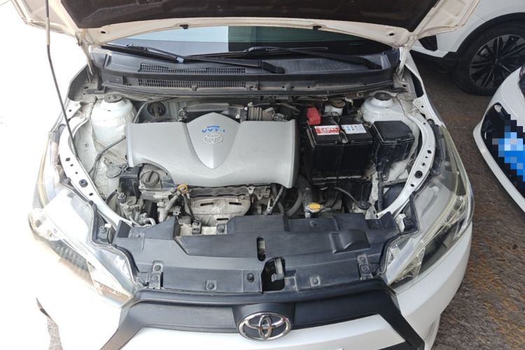 Used Toyota YARiS L Zhi Xuan 2014 1.3E Manual Charm Edition Engine Bay