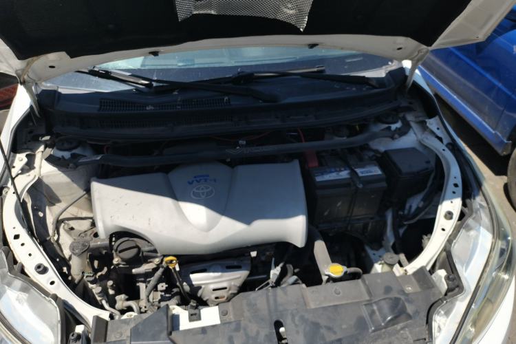 Used Toyota YARiS L Zhi Xuan 2014 1.3E Manual Charm Edition Engine Bay