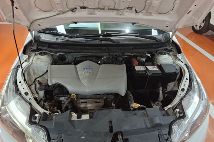 Used Toyota YARiS L Zhi Xuan 2014 1.3E Manual Charm Edition Engine Bay