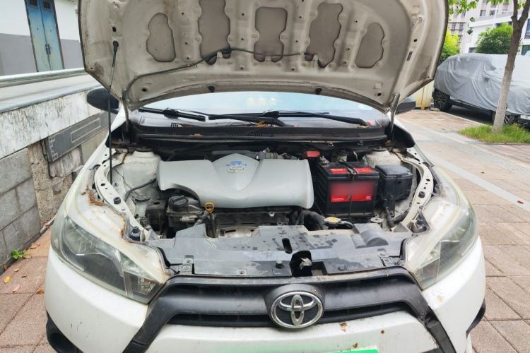 Used Toyota YARiS L Zhi Xuan 2014 1.3L Manual Dynamic Edition Engine Bay