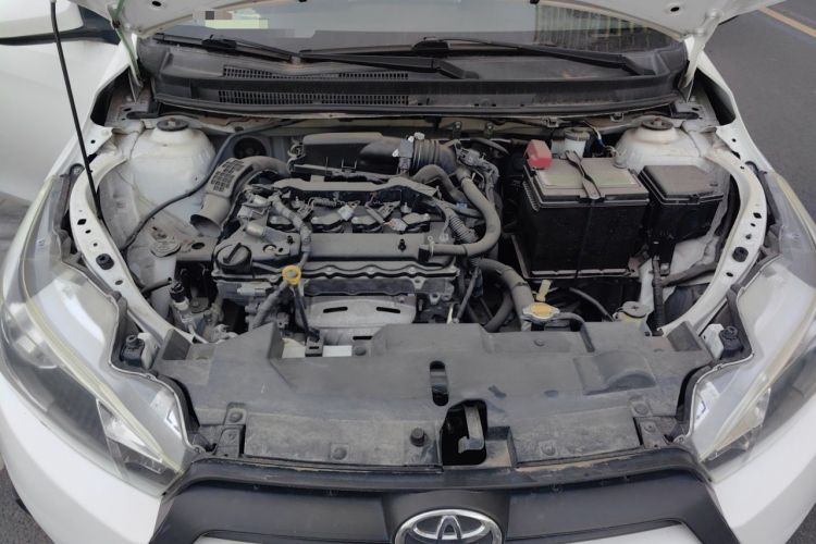 Used Toyota YARiS L Zhi Xuan 2014 1.3E Automatic Charm Edition Engine Bay
