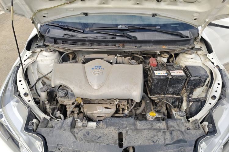 Used Toyota YARiS L Zhi Xuan 2014 1.3E Manual Charm Edition Engine Bay