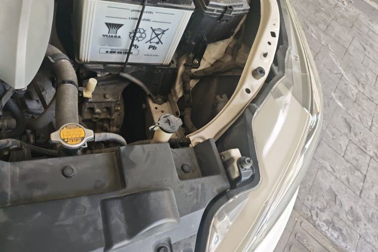 Used Toyota YARiS L Zhi Xuan 2014 1.5G Automatic Xuan Dong Edition Engine Bay Left