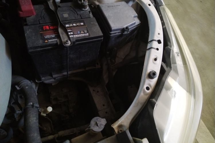 Used Toyota YARiS L Zhi Xuan 2014 1.5G Automatic Xuan Dong Edition Engine Bay Left