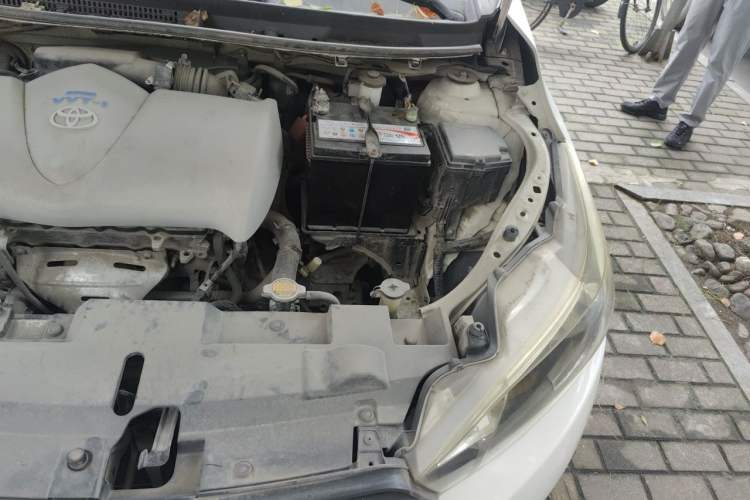 Used Toyota YARiS L Zhi Xuan 2014 1.3E Automatic Charm Edition Engine Bay Left