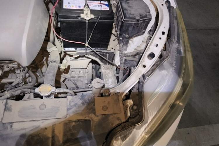 Used Toyota YARiS L Zhi Xuan 2014 1.5G Automatic Xuan Dong Edition Engine Bay Left