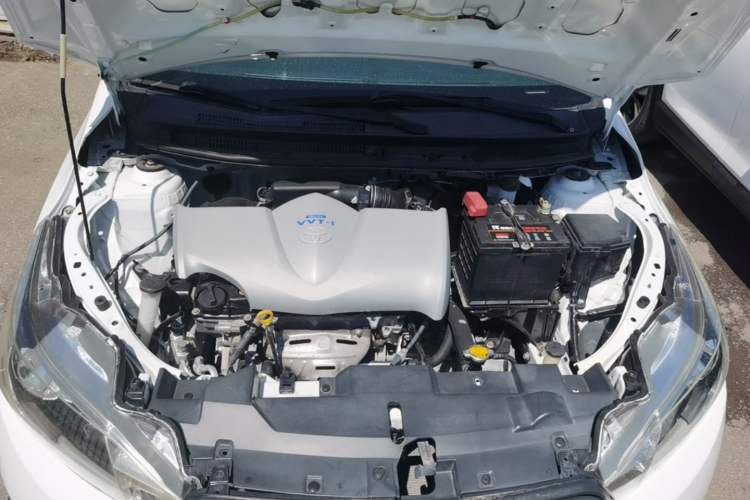 Used Toyota YARiS L Zhi Xuan 2014 1.3E Manual Charm Edition Engine Bay