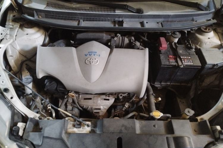 Used Toyota YARiS L Zhi Xuan 2014 1.5G Automatic Xuan Dong Edition Engine Bay