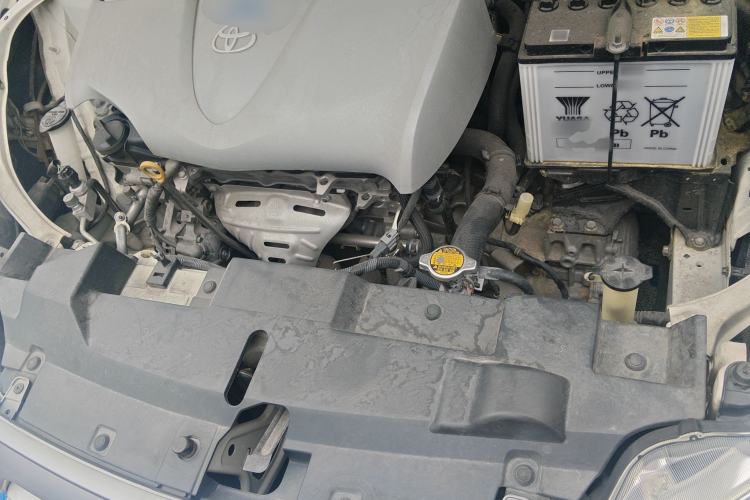 Used Toyota YARiS L Zhi Xuan 2014 1.5G Automatic Xuan Dong Edition Engine Bay