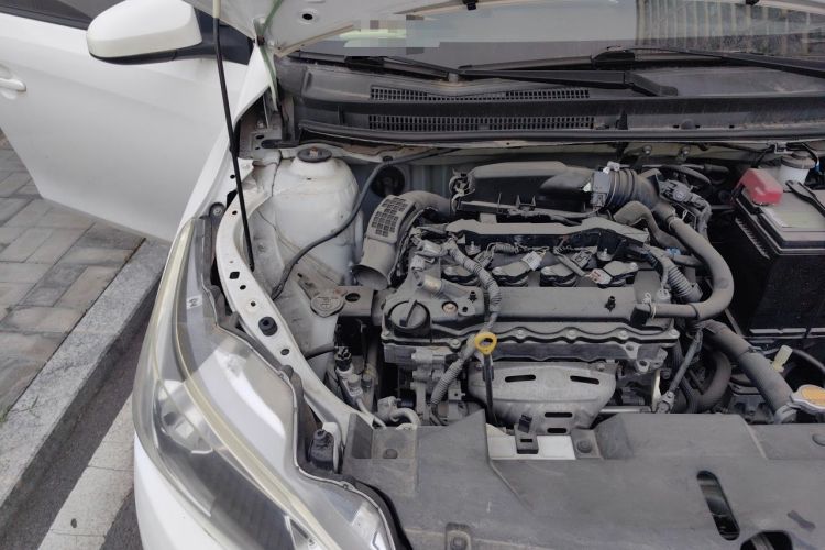 Used Toyota YARiS L Zhi Xuan 2014 1.3E Automatic Charm Edition Engine Bay Right