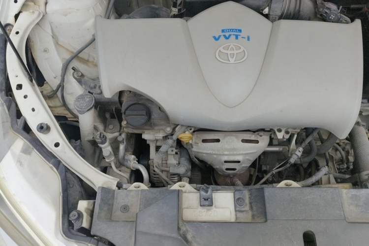 Used Toyota YARiS L Zhi Xuan 2014 1.3E Automatic Charm Edition Engine Bay Right