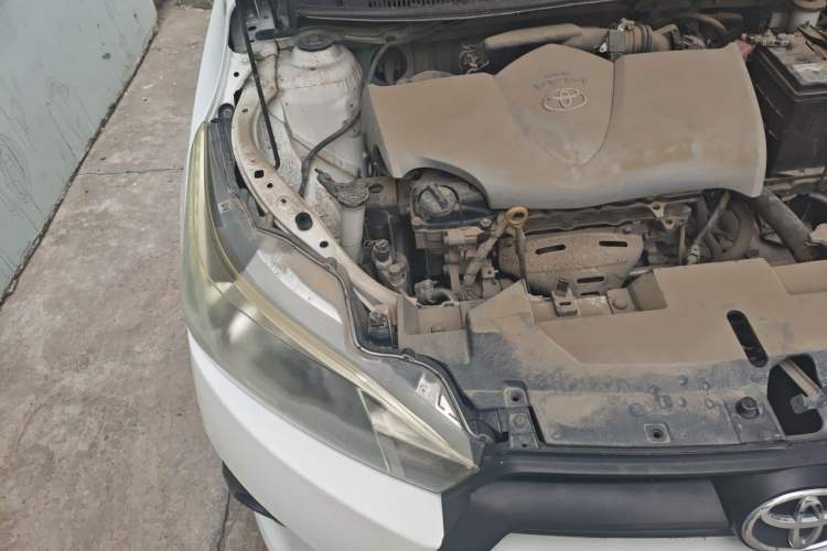 Used Toyota YARiS L Zhi Xuan 2014 1.3E Manual Charm Edition Engine Bay Right