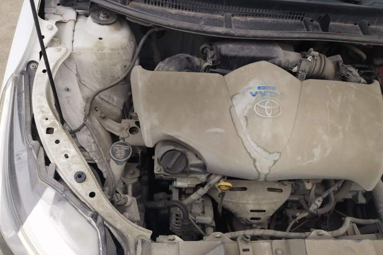 Used Toyota YARiS L Zhi Xuan 2014 1.3E Manual Charm Edition Engine Bay Right