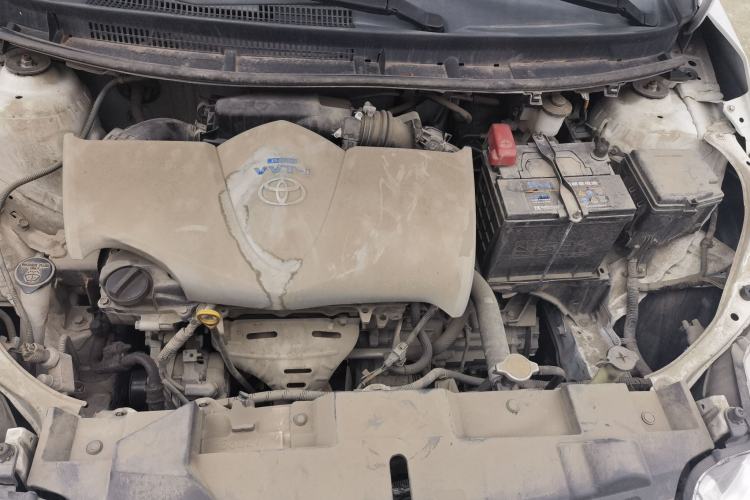 Used Toyota YARiS L Zhi Xuan 2014 1.3E Manual Charm Edition Engine Bay