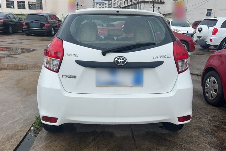Used Toyota YARiS L Zhi Xuan 2014 1.3E Manual Charm Edition Exterior 11