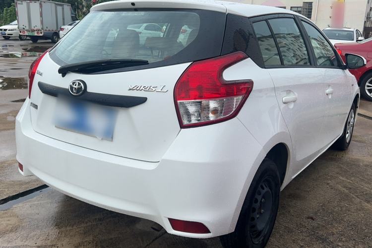 Used Toyota YARiS L Zhi Xuan 2014 1.3E Manual Charm Edition Exterior 13