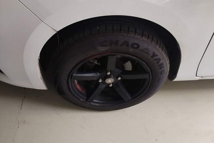 Used Toyota YARiS L Zhi Xuan 2014 1.3E Automatic Charm Edition Exterior 4