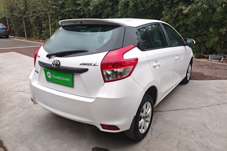 Used Toyota YARiS L Zhi Xuan 2014 1.3E Manual Charm Edition Exterior 5