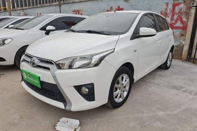 Ojetý Toyota YARiS L Zhi Xuan 2014 1.5G Automatic Xuan Dong Edition
