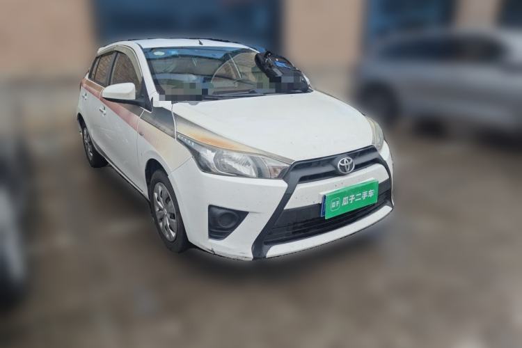 Used Toyota YARiS L Zhi Xuan 2014 1.3E Automatic Charm Edition Front Right 45 Deg