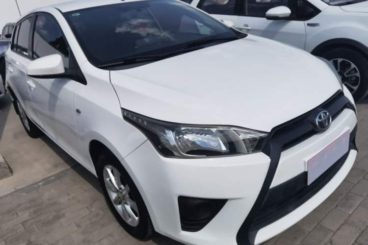 Used Toyota YARiS L Zhi Xuan 2014 1.3E Automatic Charm Edition Front Right 45 Deg