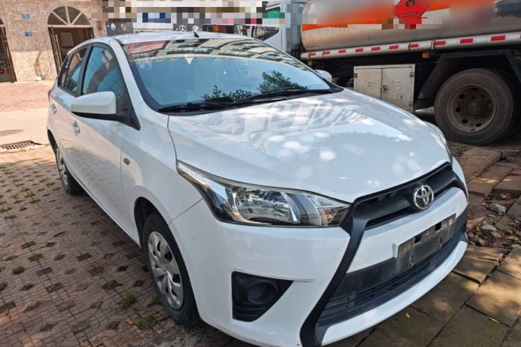 Used Toyota YARiS L Zhi Xuan 2014 1.3E Manual Charm Edition Front Right 45 Deg