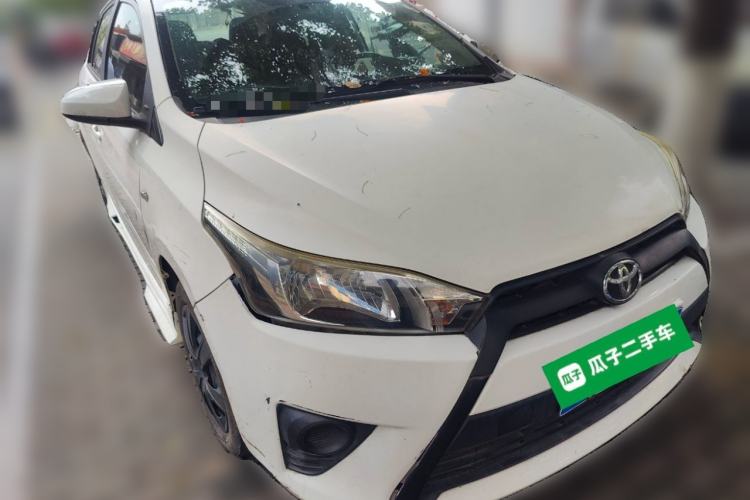 Used Toyota YARiS L Zhi Xuan 2014 1.3E Automatic Charm Edition Front Right 45 Deg