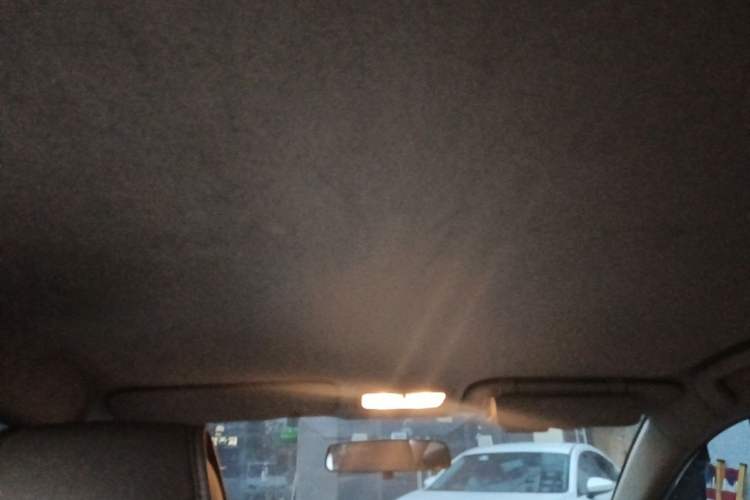 Used Toyota YARiS L Zhi Xuan 2014 1.5G Manual Xuan Dong Edition Headliner
