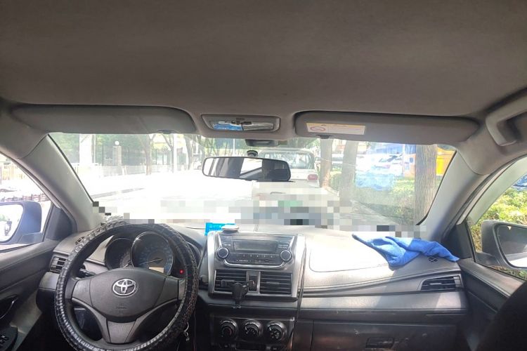 Used Toyota YARiS L Zhi Xuan 2014 1.3E Automatic Charm Edition Headliner