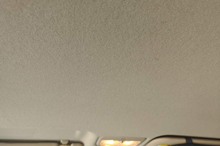 Used Toyota YARiS L Zhi Xuan 2014 1.5G Manual Xuan Dong Edition Headliner