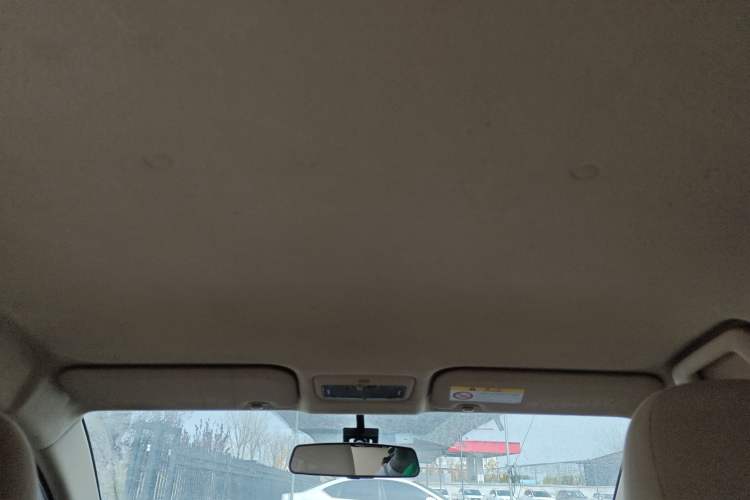 Used Toyota YARiS L Zhi Xuan 2014 1.5G Automatic Xuan Dong Edition Headliner