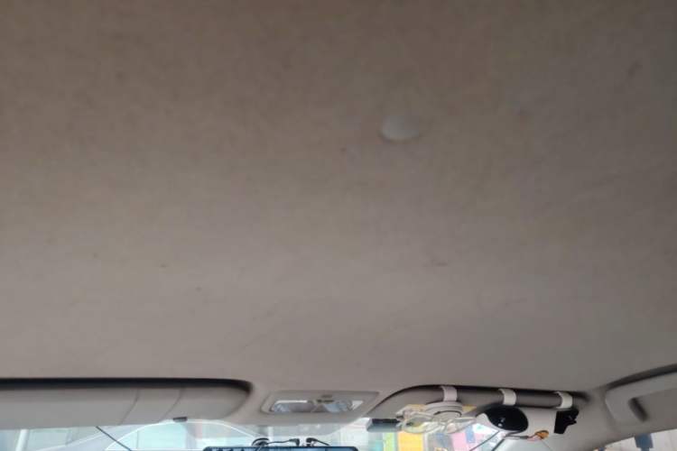 Used Toyota YARiS L Zhi Xuan 2014 1.5G Automatic Xuan Dong Edition Headliner