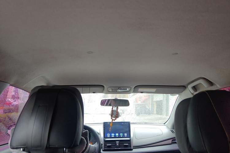 Used Toyota YARiS L Zhi Xuan 2014 1.3L Manual Dynamic Edition Headliner