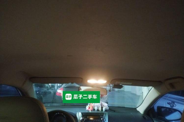 Used Toyota YARiS L Zhi Xuan 2014 1.5G Automatic Xuan Dong Edition Headliner