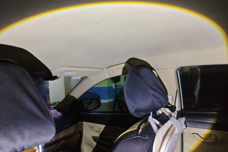 Used Toyota YARiS L Zhi Xuan 2014 1.5G Automatic Xuan Dong Edition Headliner