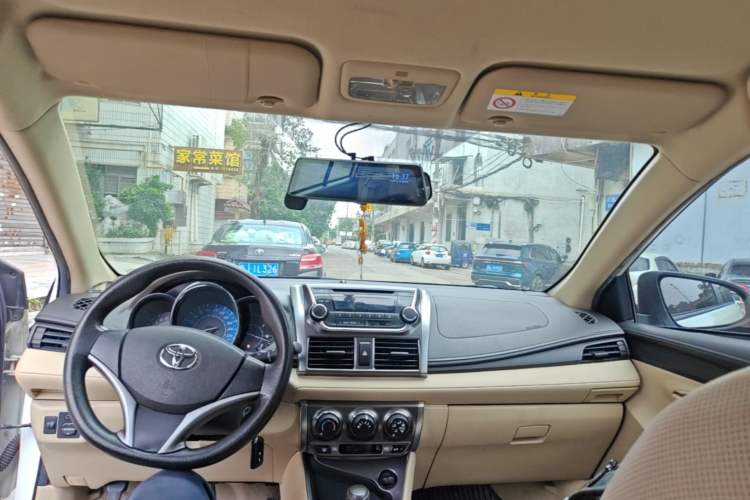 Used Toyota YARiS L Zhi Xuan 2014 1.5G Automatic Xuan Dong Edition Headliner