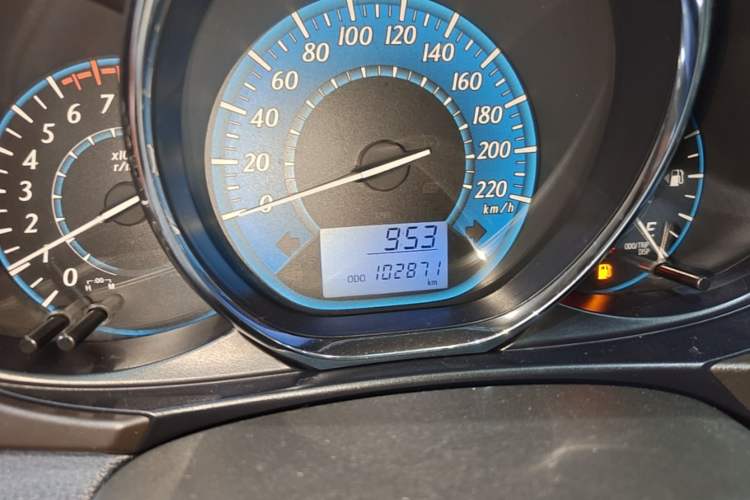 Used Toyota YARiS L Zhi Xuan 2014 1.3E Manual Charm Edition Instrument Cluster