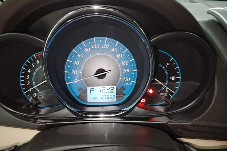 Used Toyota YARiS L Zhi Xuan 2014 1.5G Automatic Xuan Dong Edition Instrument Cluster