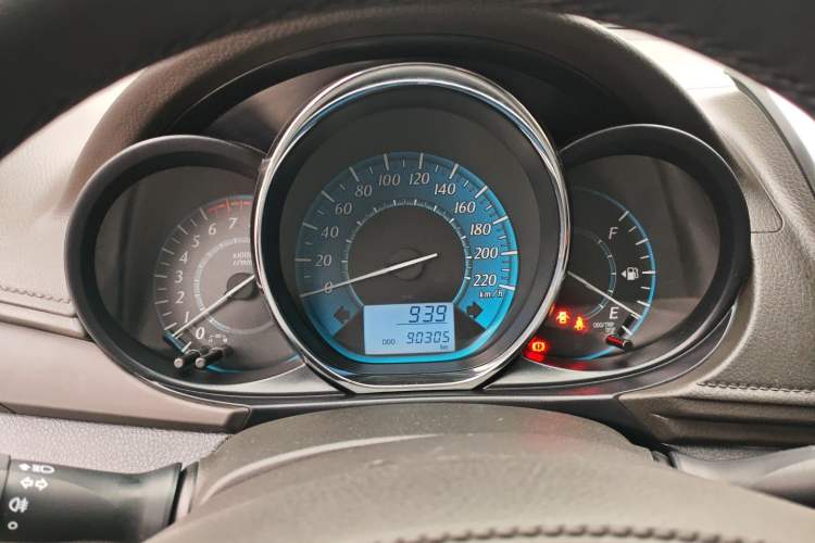 Used Toyota YARiS L Zhi Xuan 2014 1.3E Manual Charm Edition Instrument Cluster