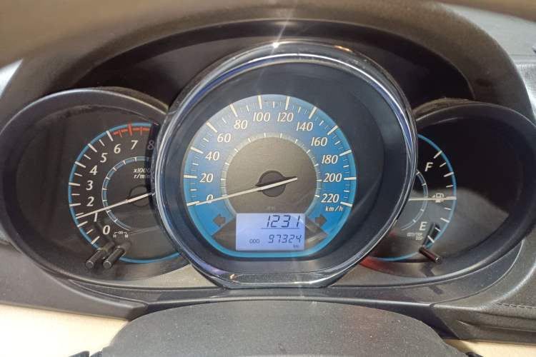 Used Toyota YARiS L Zhi Xuan 2014 1.3E Manual Charm Edition Instrument Cluster