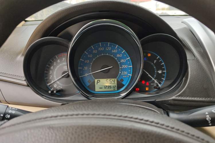 Used Toyota YARiS L Zhi Xuan 2014 1.5G Automatic Xuan Dong Edition Instrument Cluster