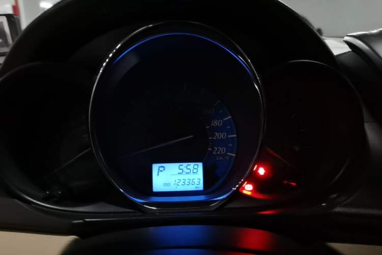 Used Toyota YARiS L Zhi Xuan 2014 1.3E Automatic Charm Edition Instrument Cluster