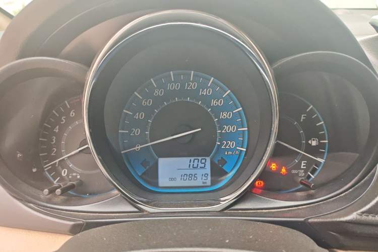 Used Toyota YARiS L Zhi Xuan 2014 1.3E Manual Charm Edition Instrument Cluster