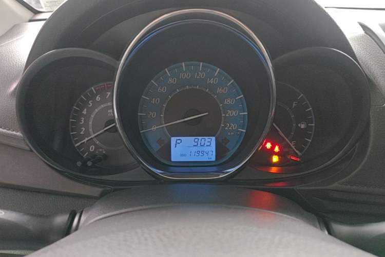 Used Toyota YARiS L Zhi Xuan 2014 1.3E Automatic Charm Edition Instrument Cluster