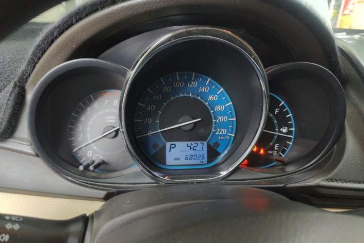 Used Toyota YARiS L Zhi Xuan 2014 1.3E Automatic Charm Edition Instrument Cluster