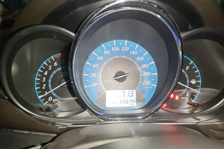 Used Toyota YARiS L Zhi Xuan 2014 1.3E Manual Charm Edition Instrument Cluster
